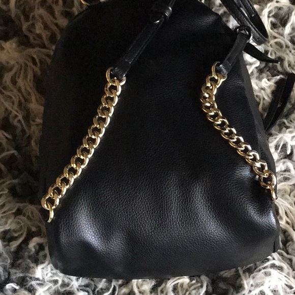 Victoria Secret Backpack π»π»π»β€οΈππ½ππ½ππ½πΊπΈ - Picture 3 of 4